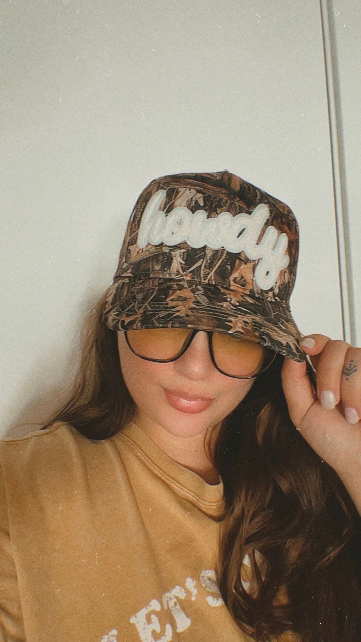 Howdy - Camo