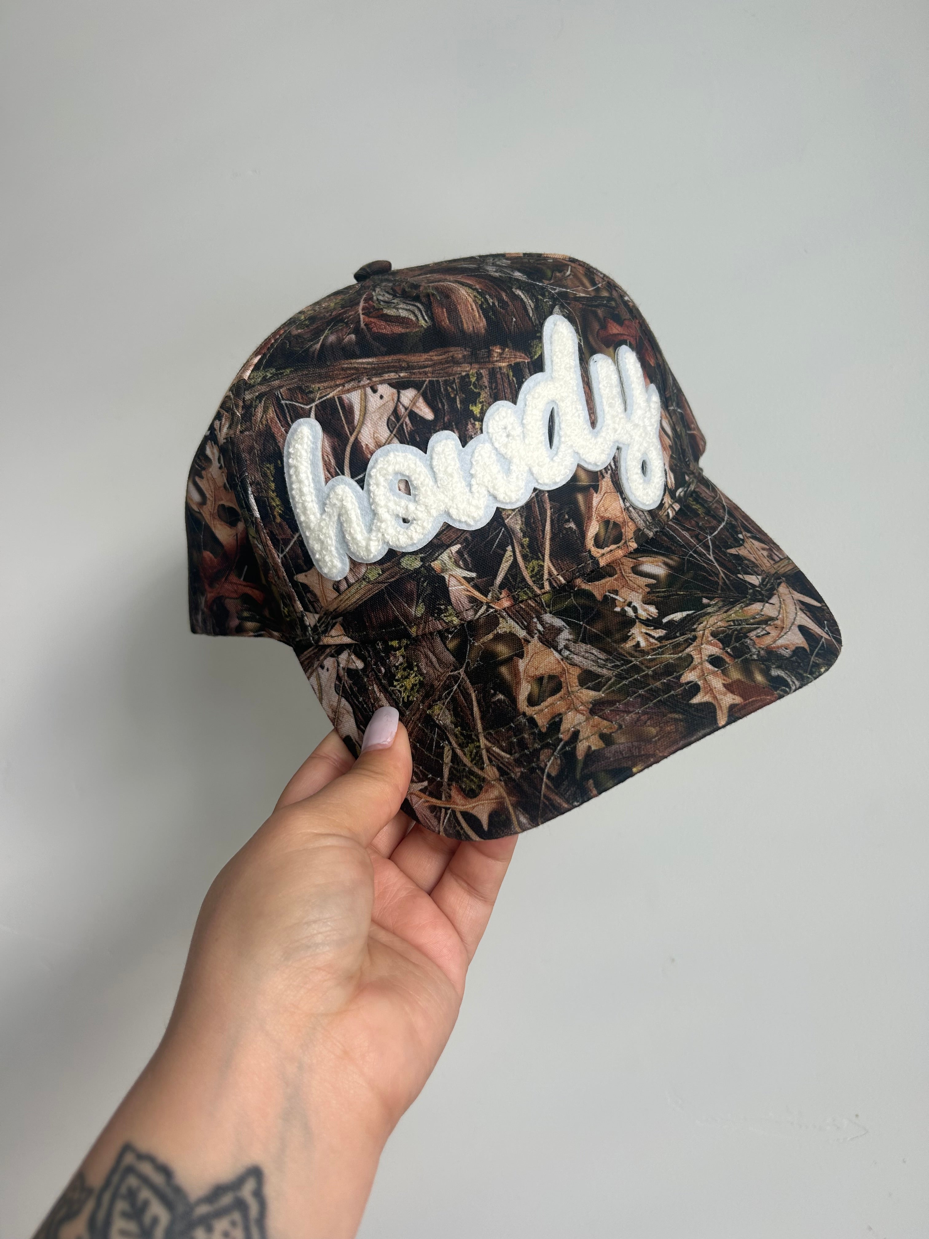Howdy - Camo
